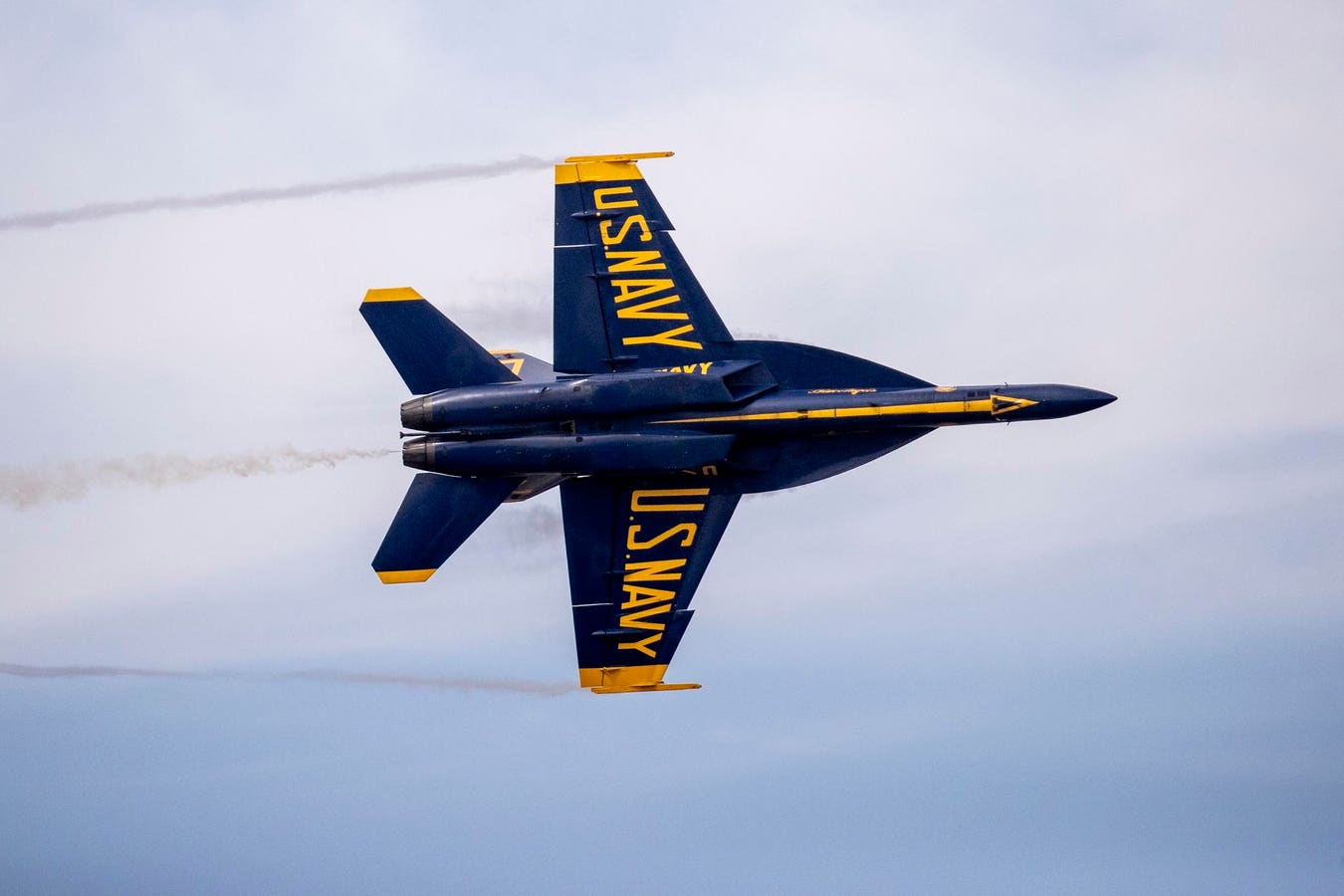 Blue Angels Pilots Won't Be Punished For Controversial Flyover