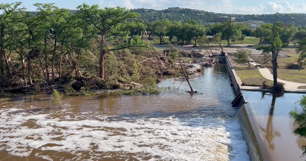Texas Hill Country flood recovery begins after 2 killed, hundreds rescued