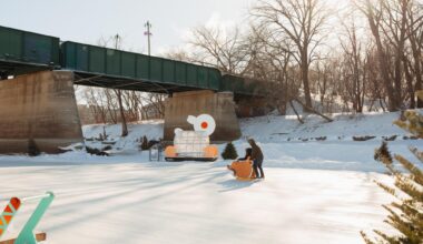 Warming Huts Competition: Arts + Architecture Competition on Ice