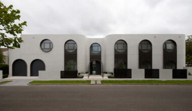 Thomas Residence / Embrace Architects
