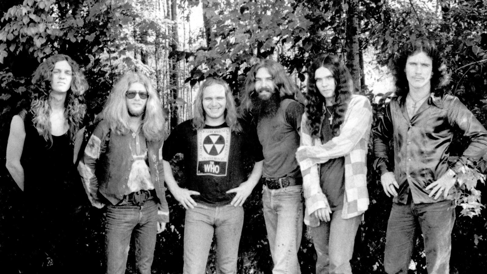 Lynyrd Skynyrd’s Smash Ties As One Of The Band’s Longest-Charting Hits