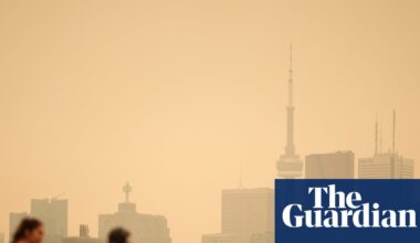 Canada issues air quality warnings over US wildfire smoke after Trump tariff threat | Wildfires