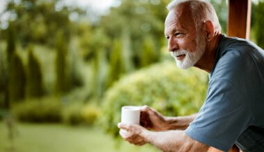 Coffee drinkers may cut heart disease risk with up to 5 cups a day