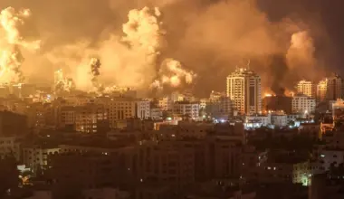 Israeli airstrikes hit homes across Gaza - Shafaq News