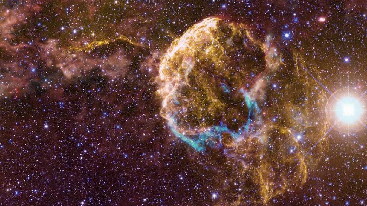 Scientists spot evidence of 2 huge companion stars that blew up