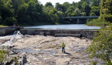 Royal River dam removal begins in Yarmouth
