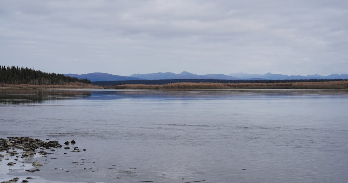 Judge allows federal land transfer to state that will support Ambler Road and Alaska LNG