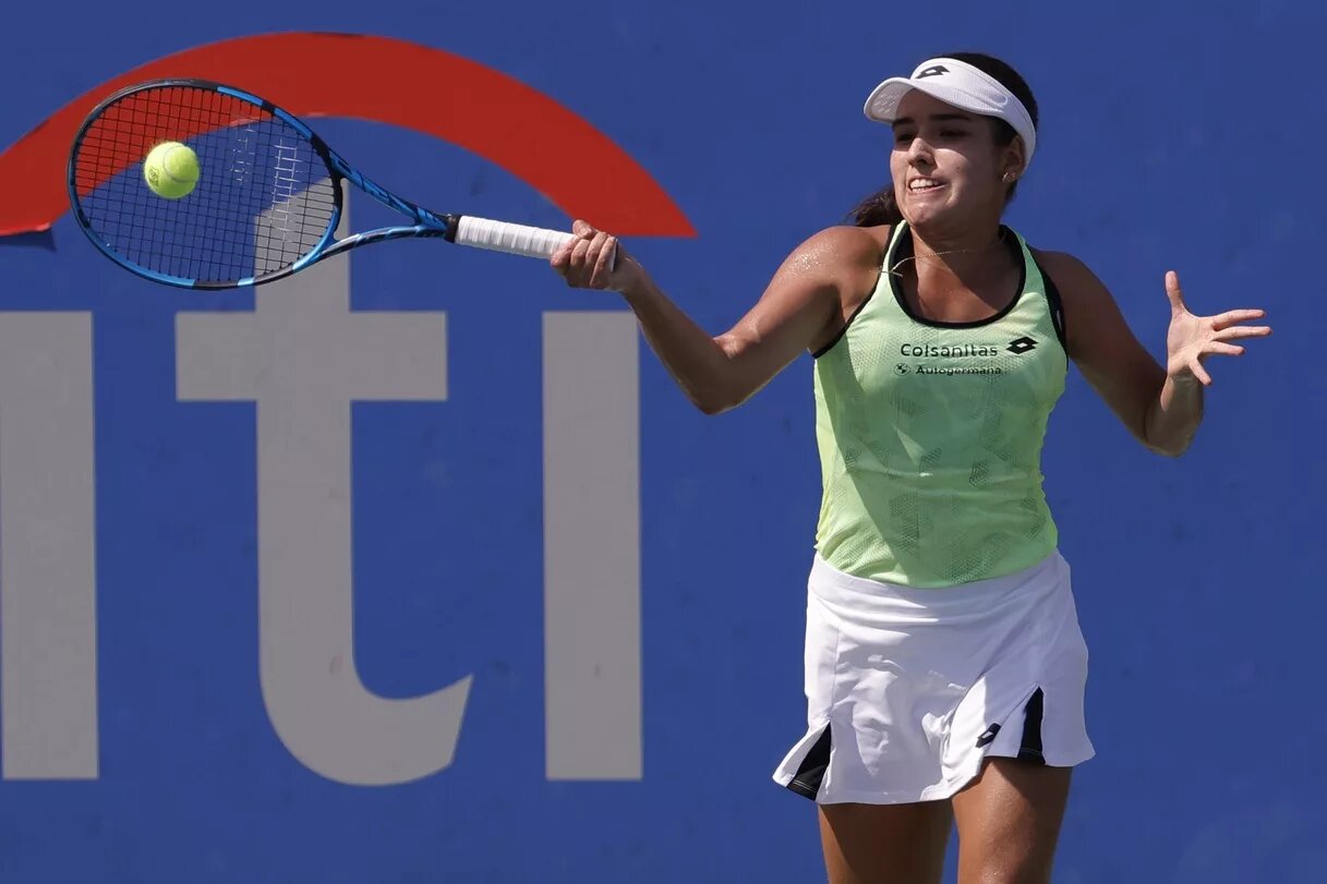 Camila Osorio in action ahead of the WTA Jiangxi Open.