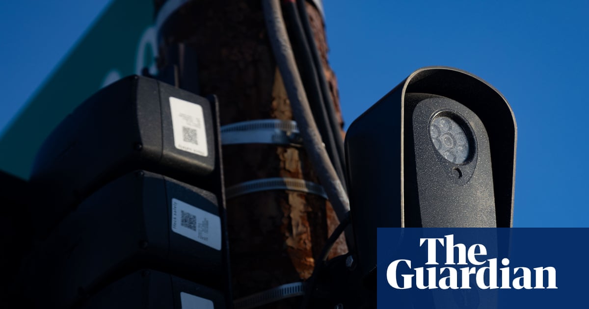 Flock surveillance cameras can pose a crash risk for drivers, US experts say | Ohio