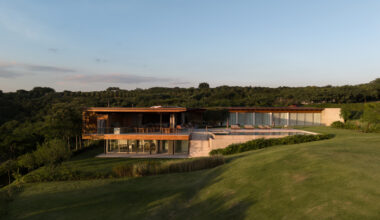 Flow House / Felipe Caboclo Arquitetura