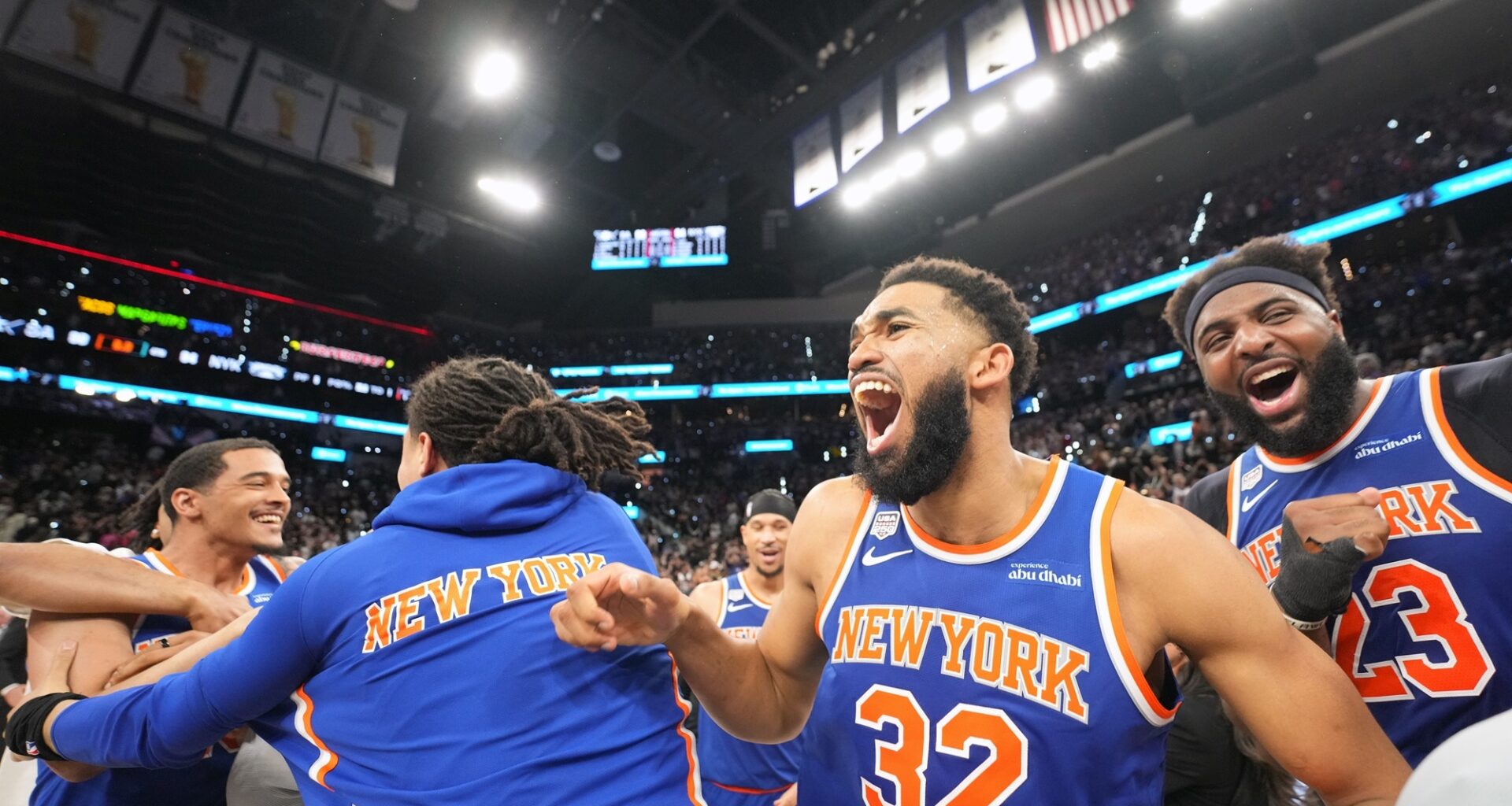 NY Yankees, Knicks and Rangers Games Will Now Stream On DAZN