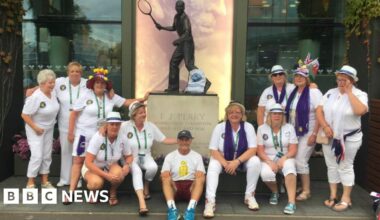Glastonbury for tennis and a special aura - why fans worship Wimbledon - BBC