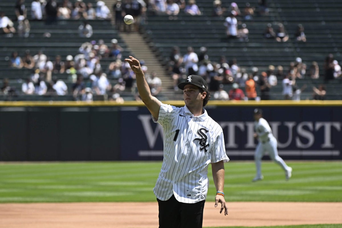 Chicago White Sox, Roch Cholowsky agree to record deal: Report