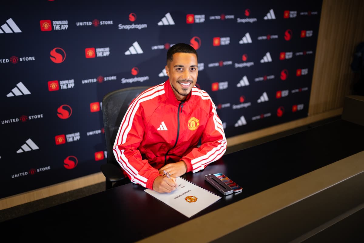 Tielemans shirt number confirmed as Man Utd complete third signing - London Evening Standard