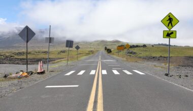Maunakea access road to summit could become a toll road; state agencies discuss 2 proposals : Big Island Now