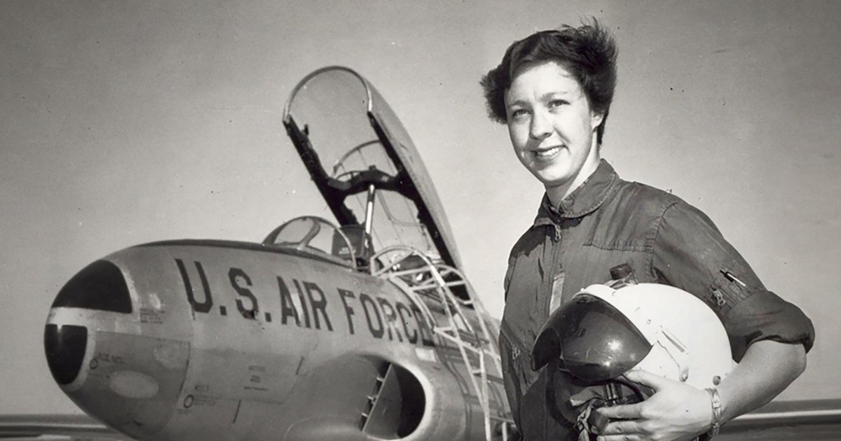 Wally Funk, aviation pioneer who was the oldest woman to travel into space, dies at 87