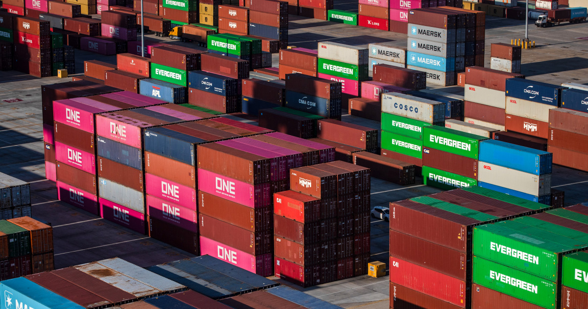 U.S. sets tariffs on 60 trade partners as temporary duties expire