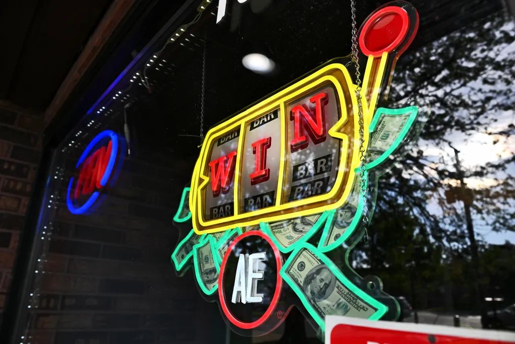 Illinois recognizes gambling addiction, allowing new treatment options