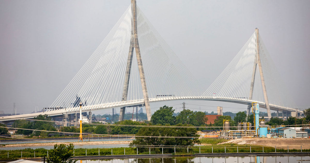 U.S.-Canada bridge opens in Detroit as trade disputes test ties