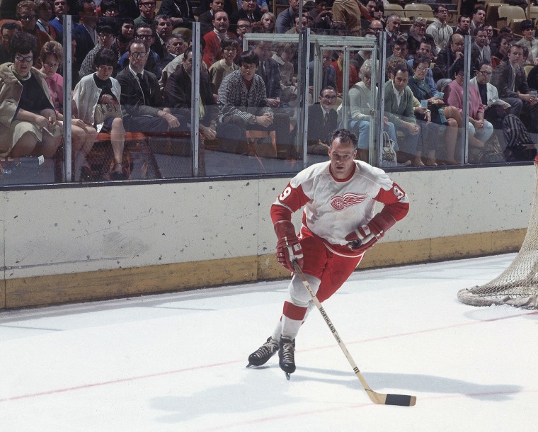 Gordie Howe of the Detroit Red Wings warms up before a game in 1968.
