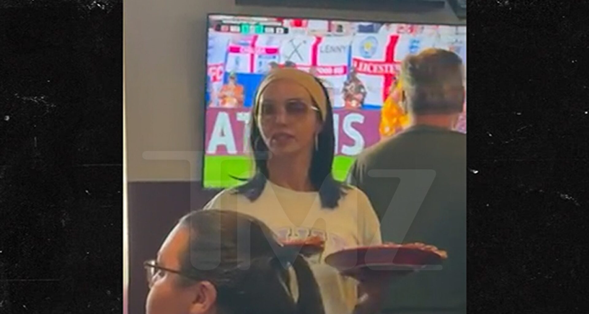 'VPR' Alum Scheana Shay Steps In to Help at Seattle Bar Overrun by World Cup Fans