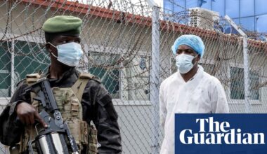 Seven Americans quarantining at Kenya Ebola facility after US travel ban, says aid group | US news