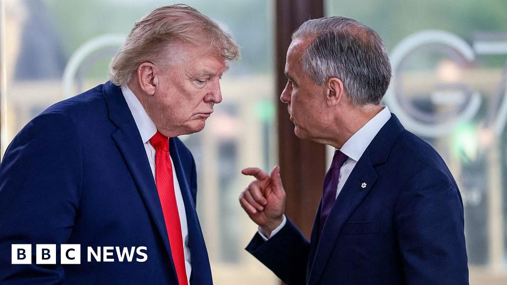Trump slaps 50% tariffs on Canada and Carney vows to 'intensify' trade talks - BBC