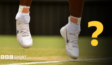 Unknown tennis player with question graphic