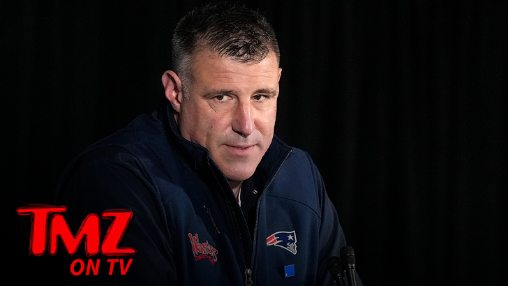 051126_mike_vrabel_kal