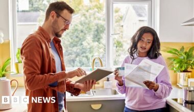 One million more UK homeowners set to face higher mortgages - BBC