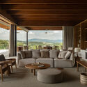 Flow House / Felipe Caboclo Arquitetura - Interior Photography, Living Room, Wood, Chair