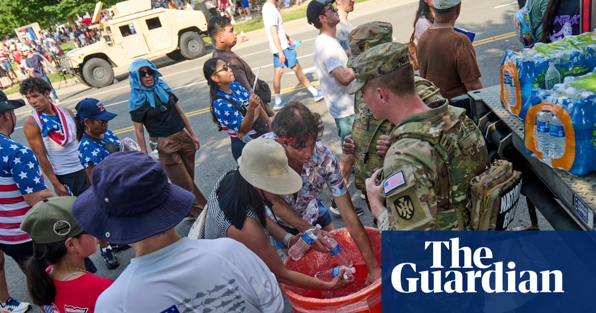 At least 25 people die in US as record heatwave scorches swaths of country | US weather