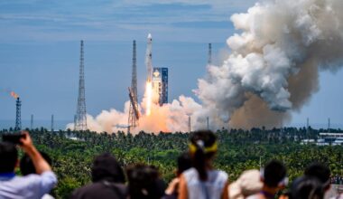 Watch China Land a Reusable Rocket for the First Time