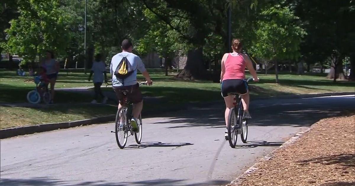 Health Beat: Mental health experts say the off-schedule season is perfect for small, meaningful changes | Health Beat