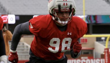 Middleton's Torin Pettaway leaves Badgers football team