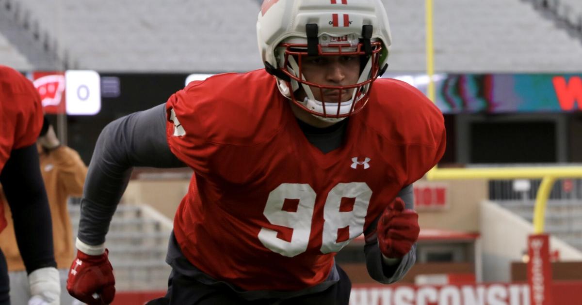 Middleton's Torin Pettaway leaves Badgers football team