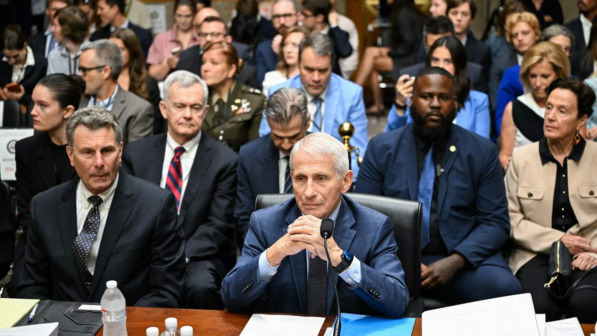 BREAKING: Fauci Pleads The Fifth | News Radio 1200 WOAI