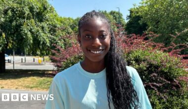 Telford teenage tennis star to play for Ghana in major event - BBC