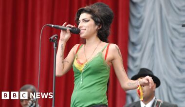 Amy Winehouse's dad ordered to pay £1m by court - bbc.com