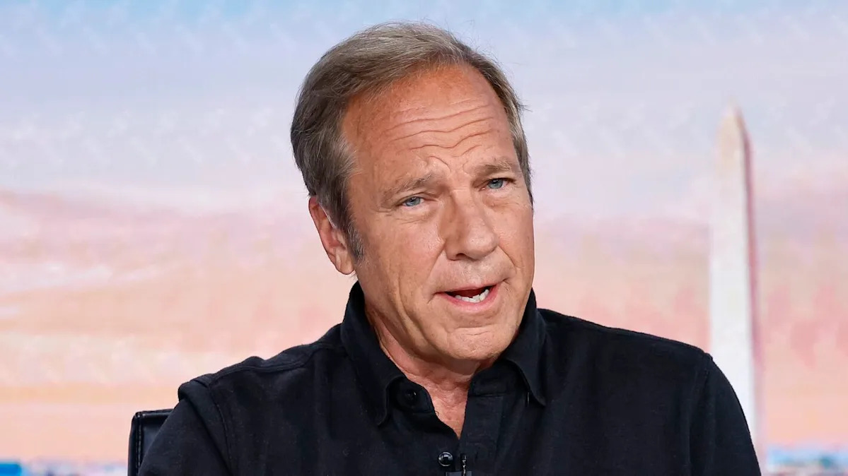 ‘Deadliest Catch’ Shocker: Mike Rowe Claims He’s Owed $2 Million for Work on Show