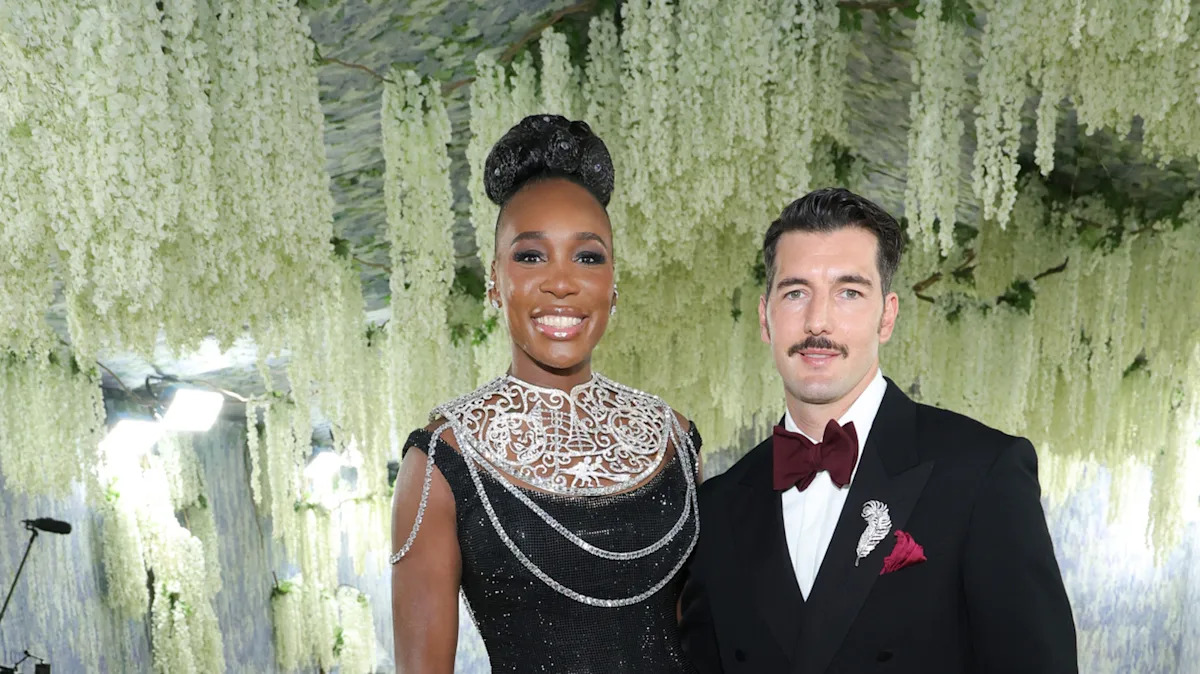 Newlyweds Venus Williams & Andrea Preti Make Their Wimbledon Couples Debut