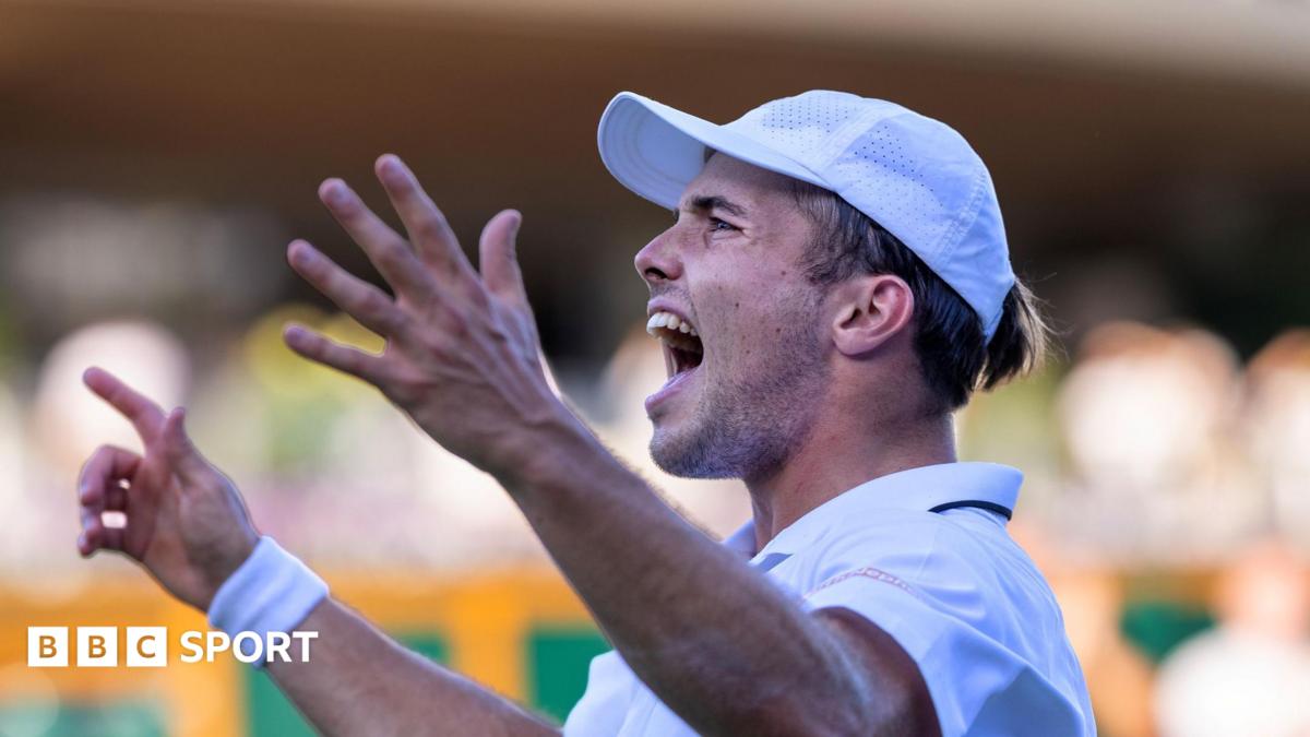 Arthur Fery celebrates beating Zizou Bergs in the Wimbledon third round