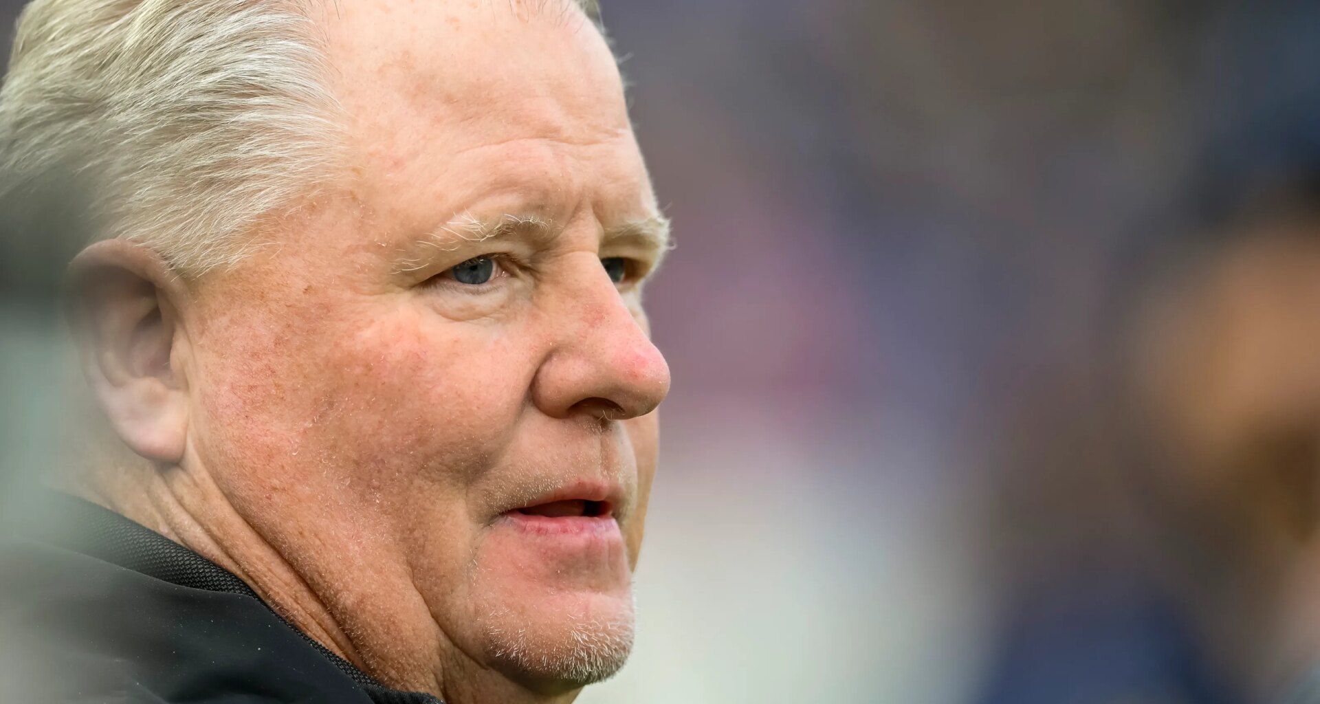 Former Ohio State assistant Chip Kelly hard hat photo goes viral