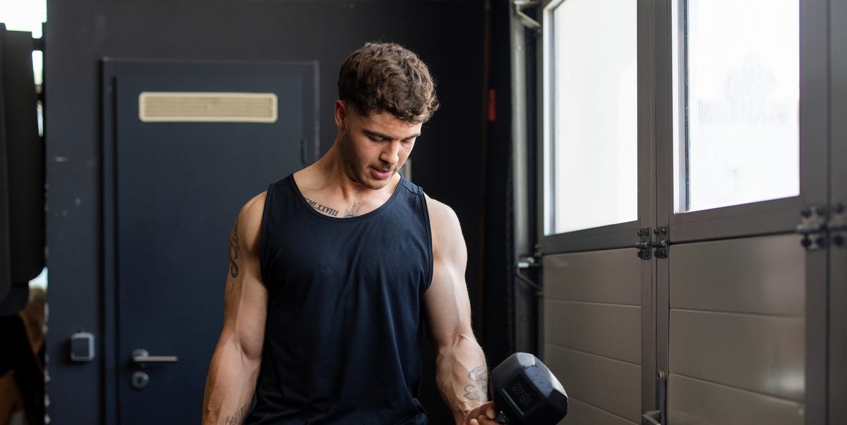 Lengthened Partials Can Help You Build Muscle While Lifting Lighter – Here's How