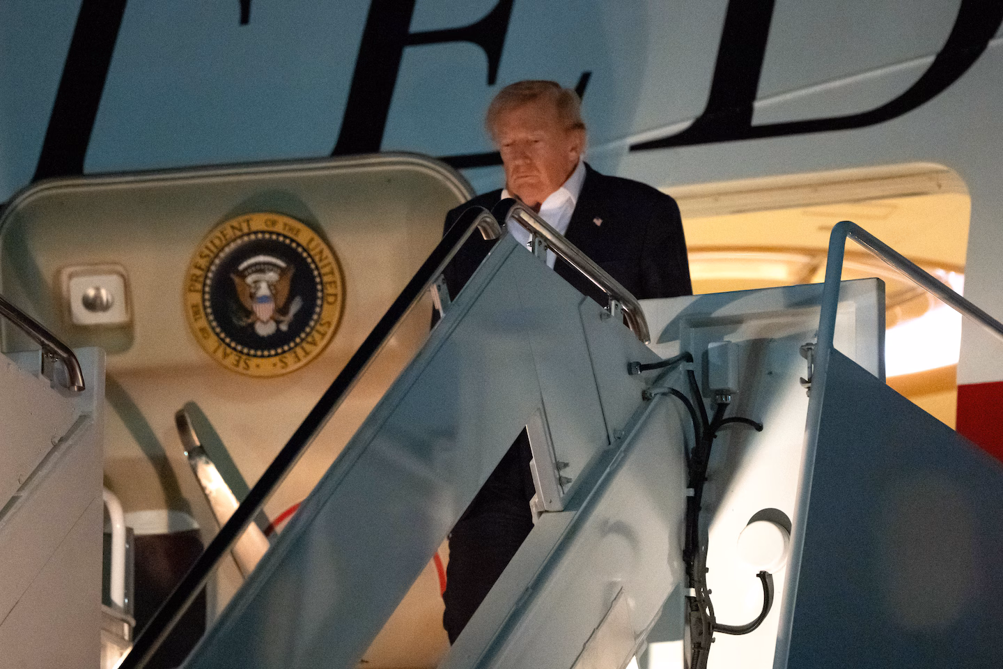 Trump left NATO summit on old Air Force One, not new jet from Qatar - The Washington Post
