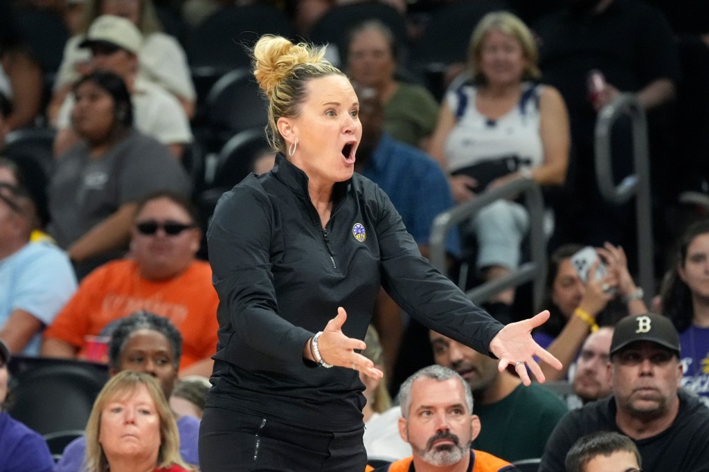 Sparks coach Lynne Roberts calls Kelsey Plum’s All-Star snub ‘ridiculous’ – Orange County Register