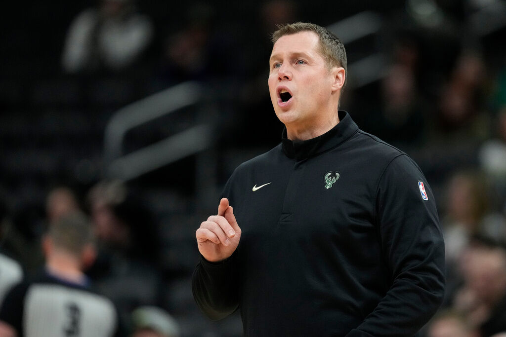 Denver Nuggets add Dave Joerger to coaching staff