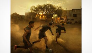Annie Leibovitz Criticized for Using the Mexico Filter