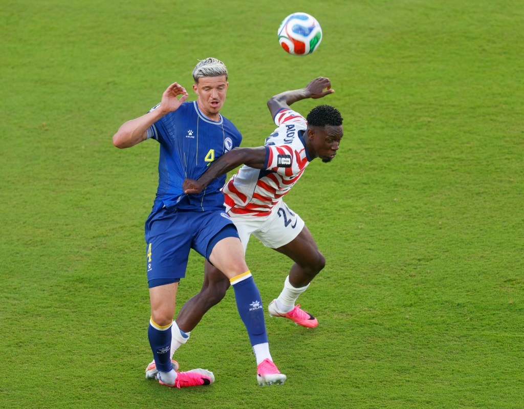 Should Folarin Balogun have received a red card? U.S. players, coach talk