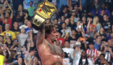 CM Punk returns to Raw in Chicago, wins WWE championship